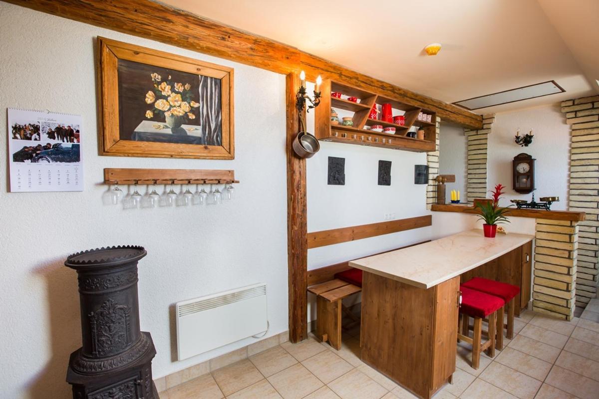 Bakony-Cinca Vendégház Szentgál Extérieur photo