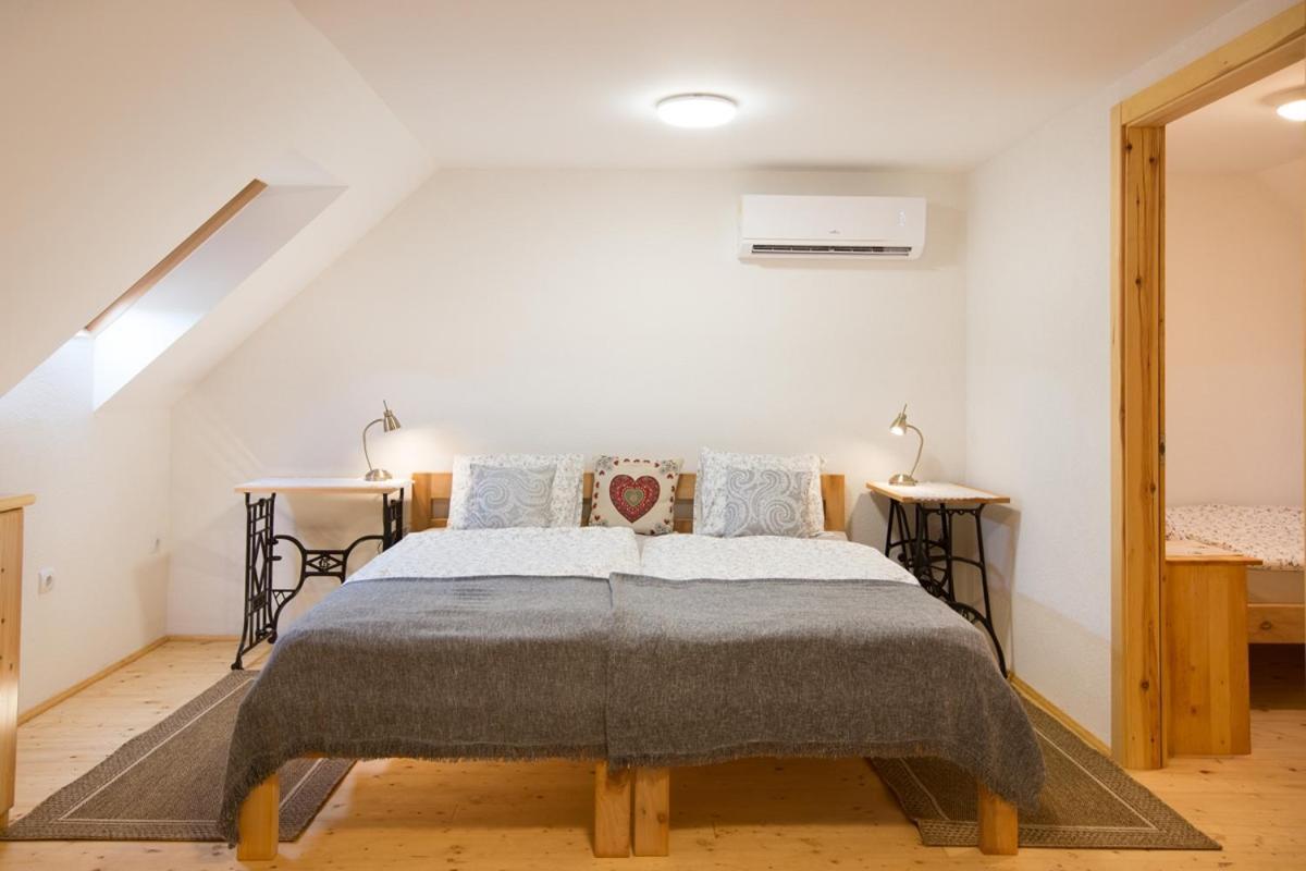 Bakony-Cinca Vendégház Szentgál Extérieur photo
