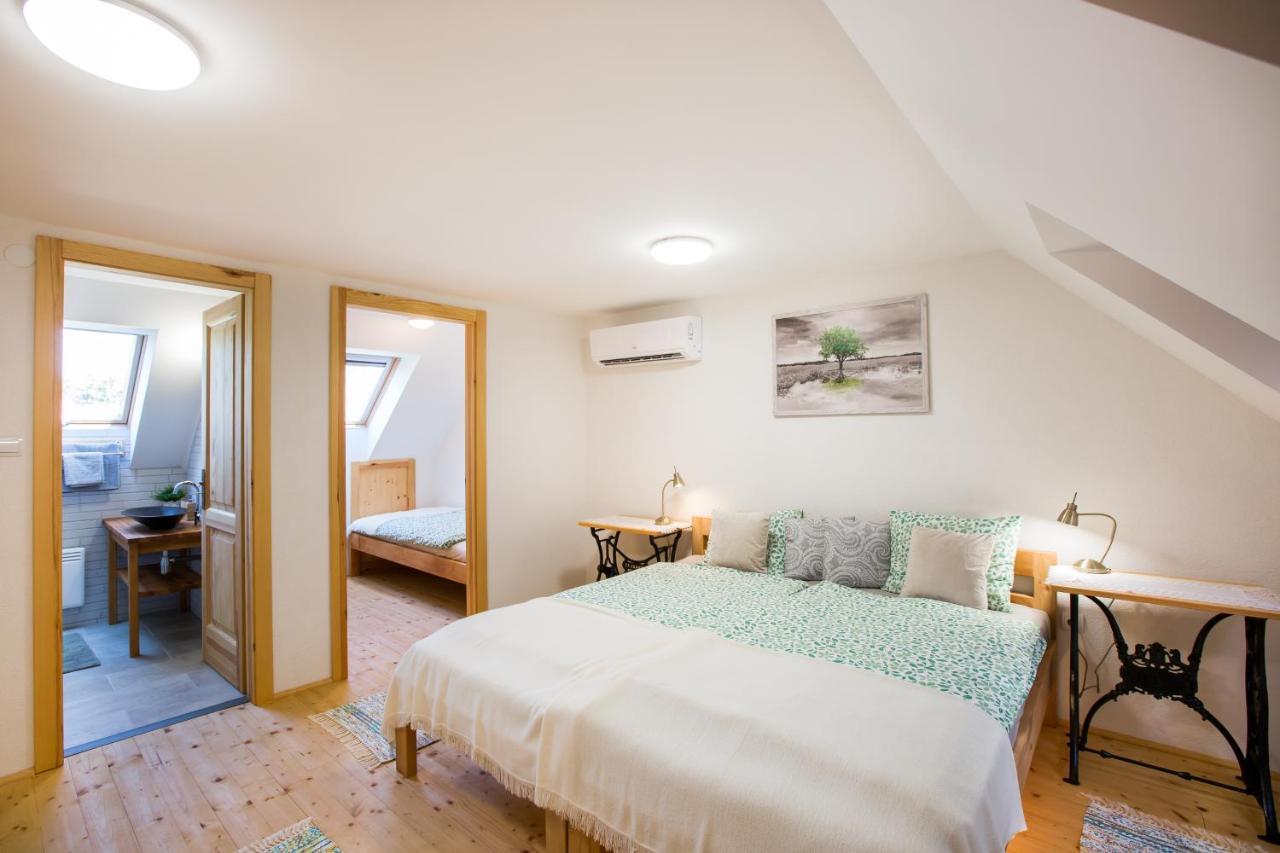 Bakony-Cinca Vendégház Szentgál Extérieur photo